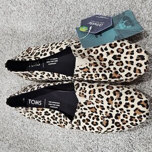 Women's Shoea